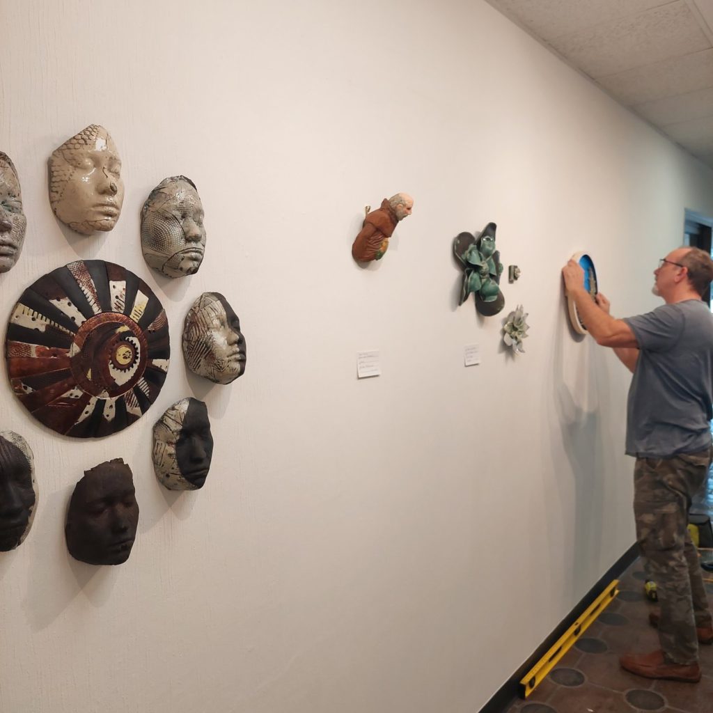 Exhibition Reception and Awards Ceremony: “Ceramics on the Wall V”